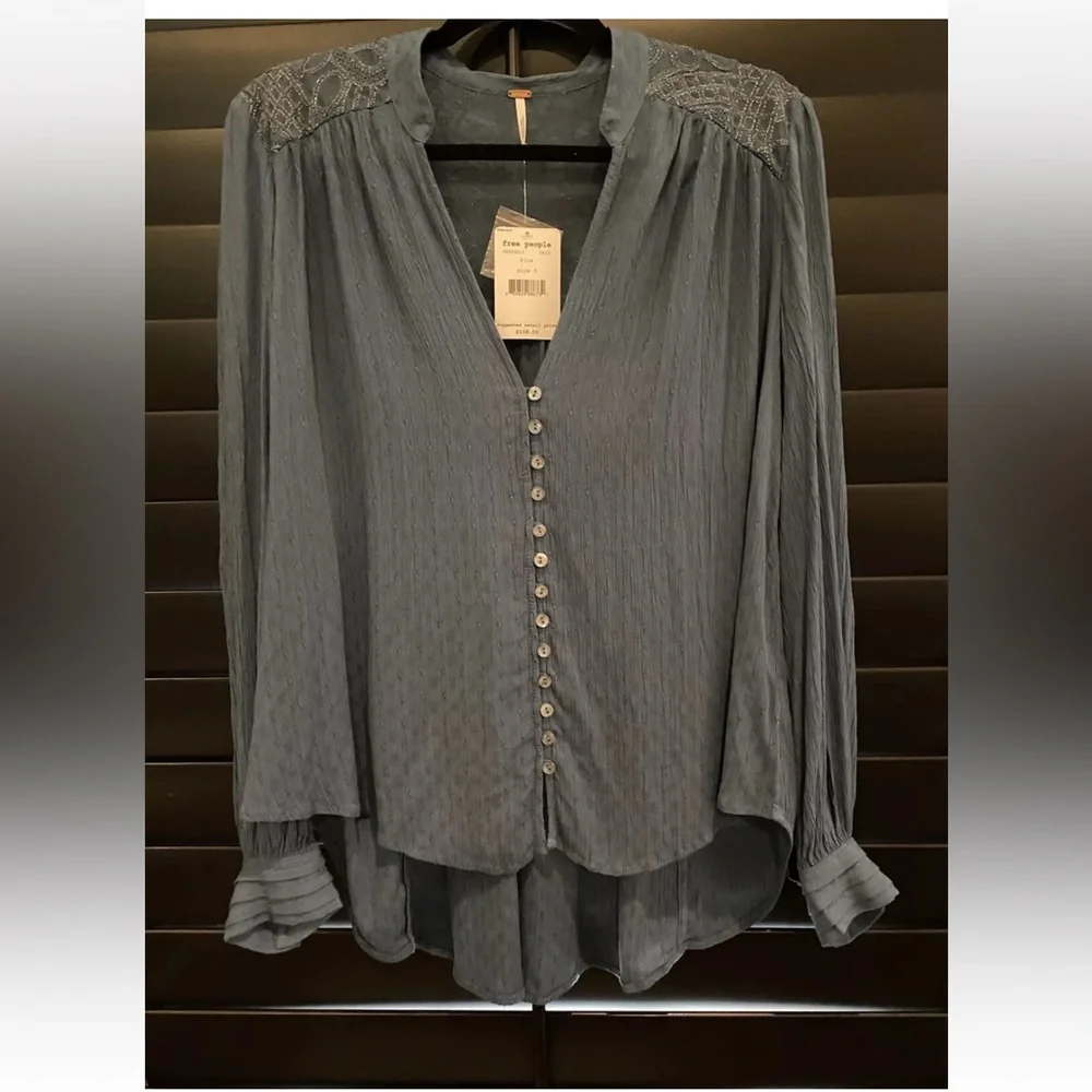 Free People retails new